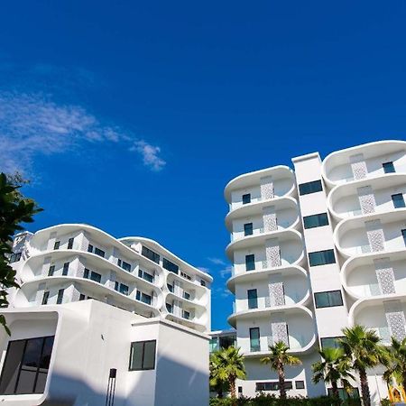 Utopia Naiharn Nai Harn Exterior foto