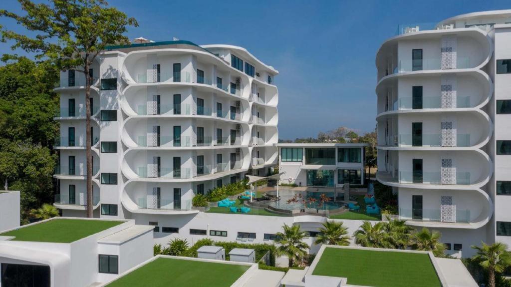 Utopia Naiharn Nai Harn Exterior foto